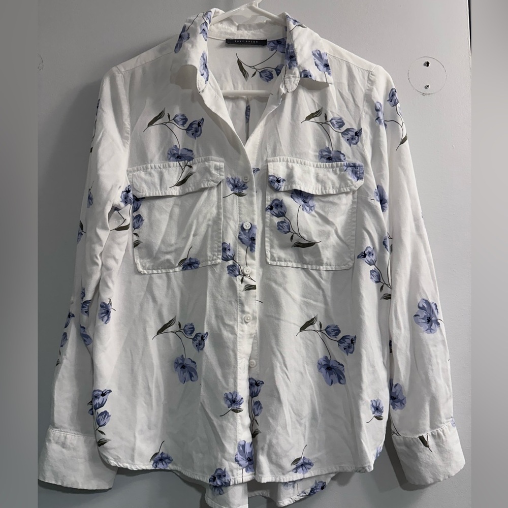 Susy Shier shirt